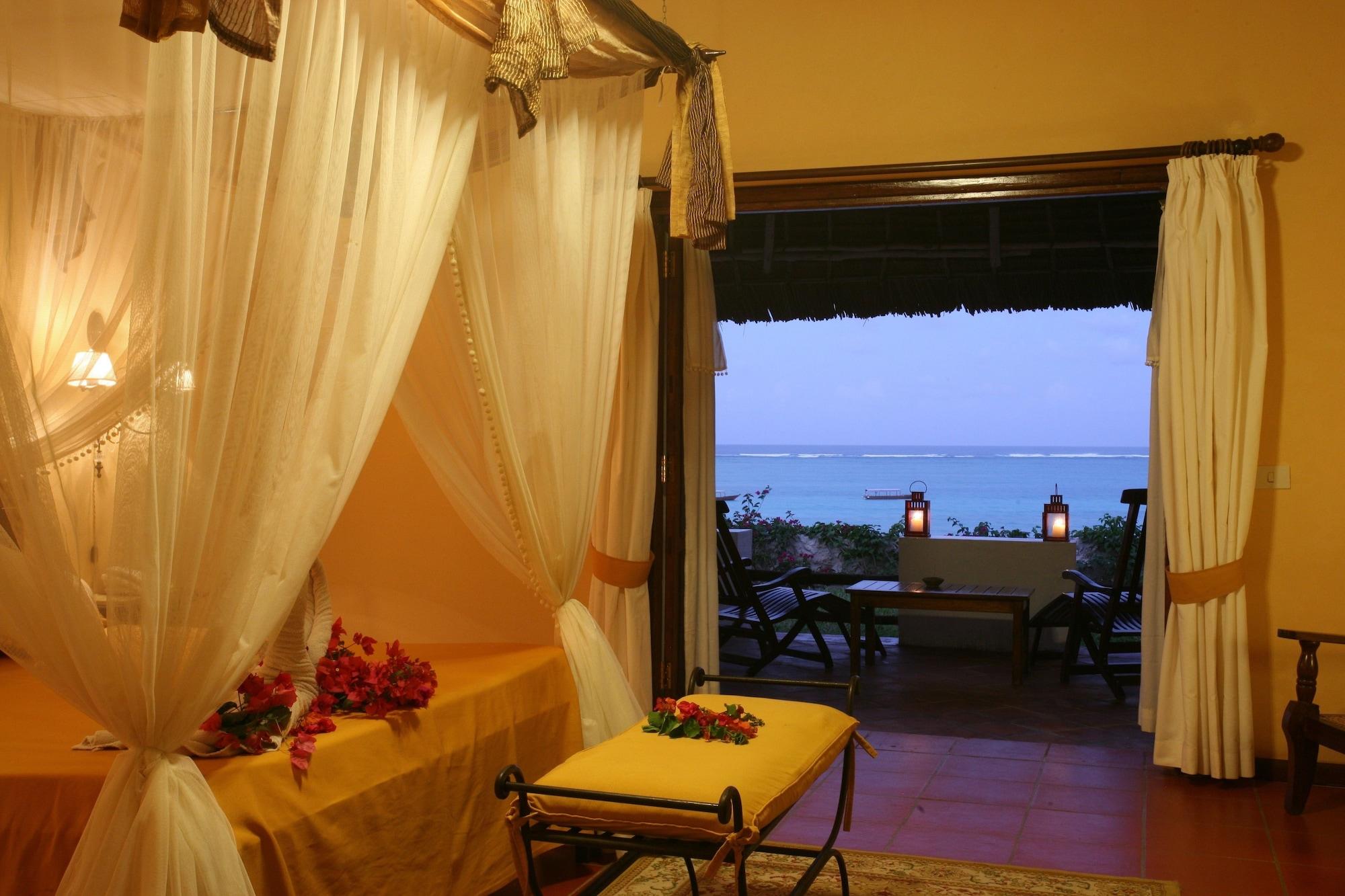 Hotel Karafuu Beach Resort Pingwe Dış mekan fotoğraf