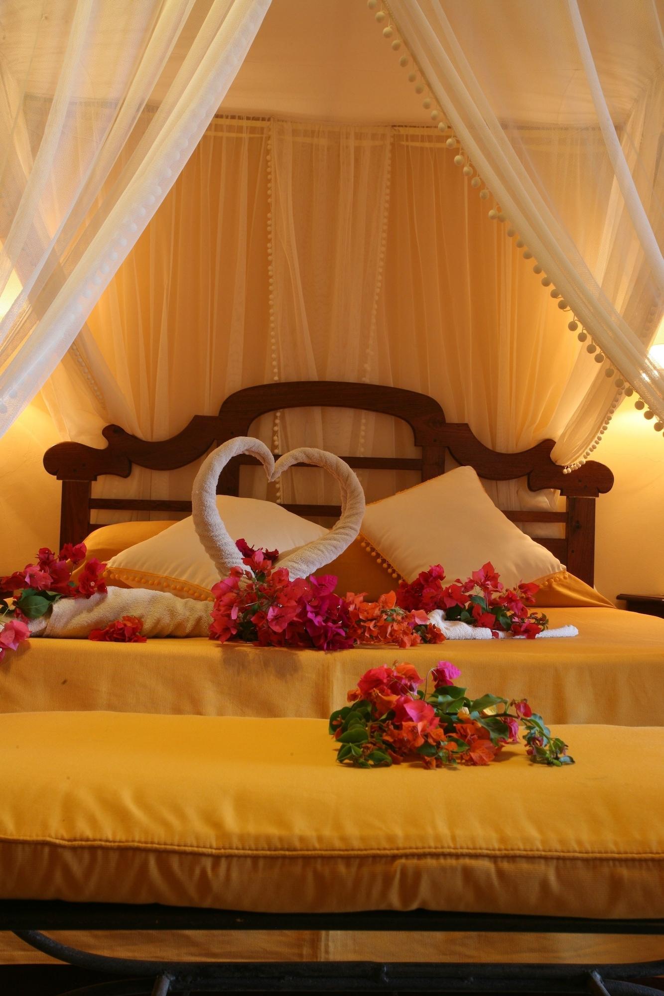 Hotel Karafuu Beach Resort Pingwe Dış mekan fotoğraf
